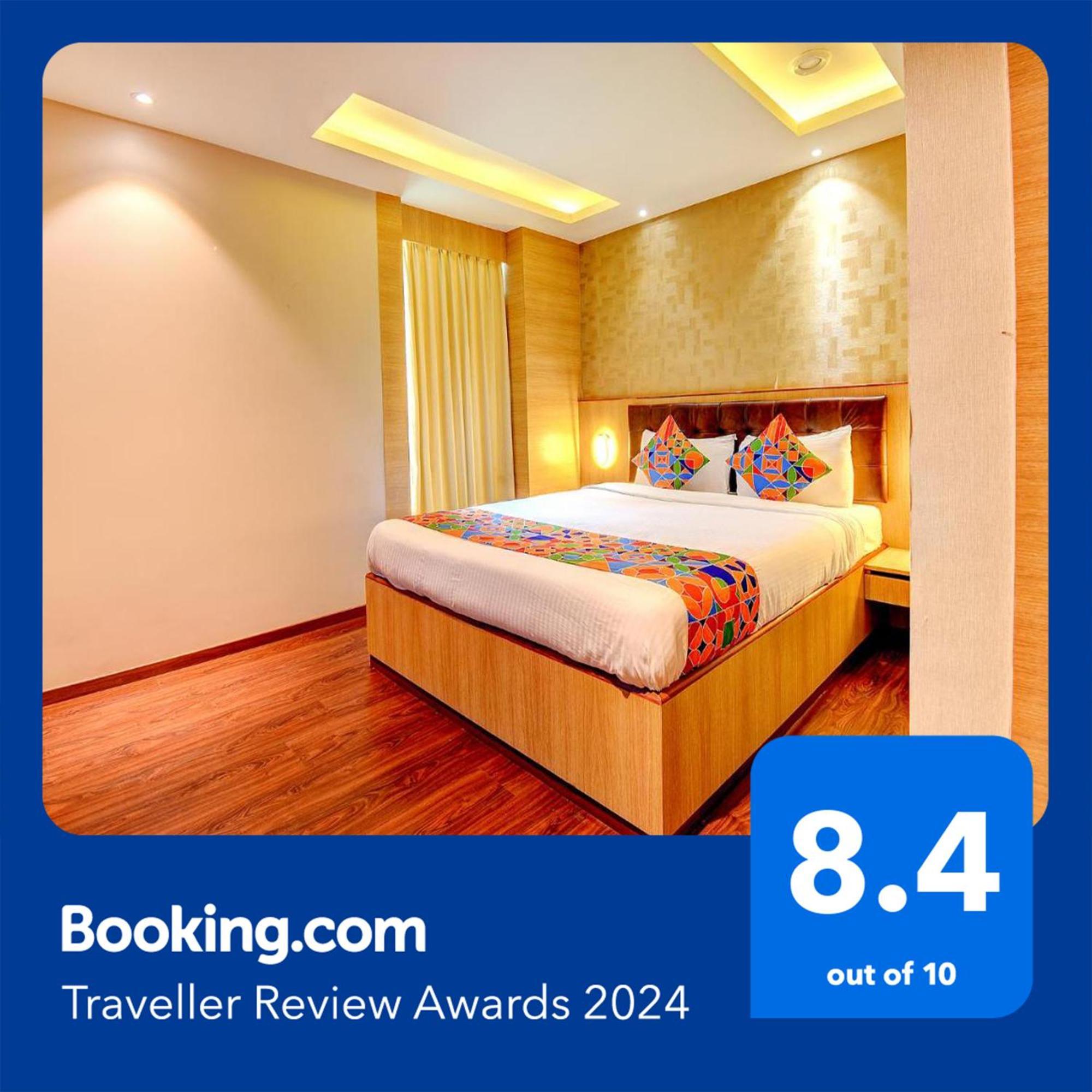 Fabhotel S Comfort Inn - Indiranagar Bangalore Buitenkant foto